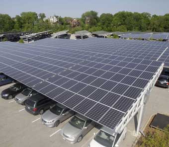 UFRJ tem estacionamento com 414 painéis solares fotovoltaicos