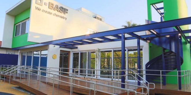 BASF renova CasaE com experiência digital e sensorial