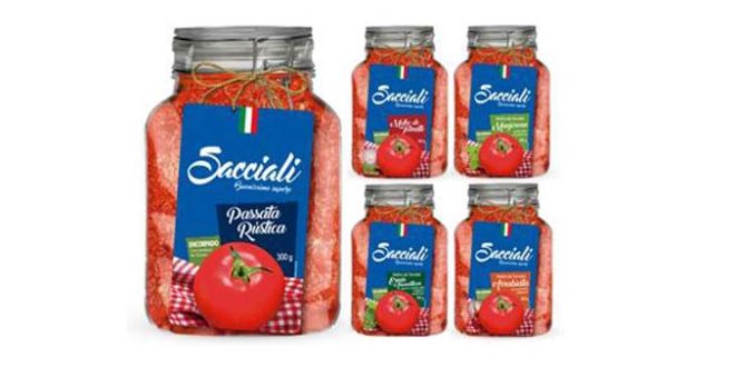 Sacciali lança linhas de molho de tomate e passata premium com pouch inovador e atraente